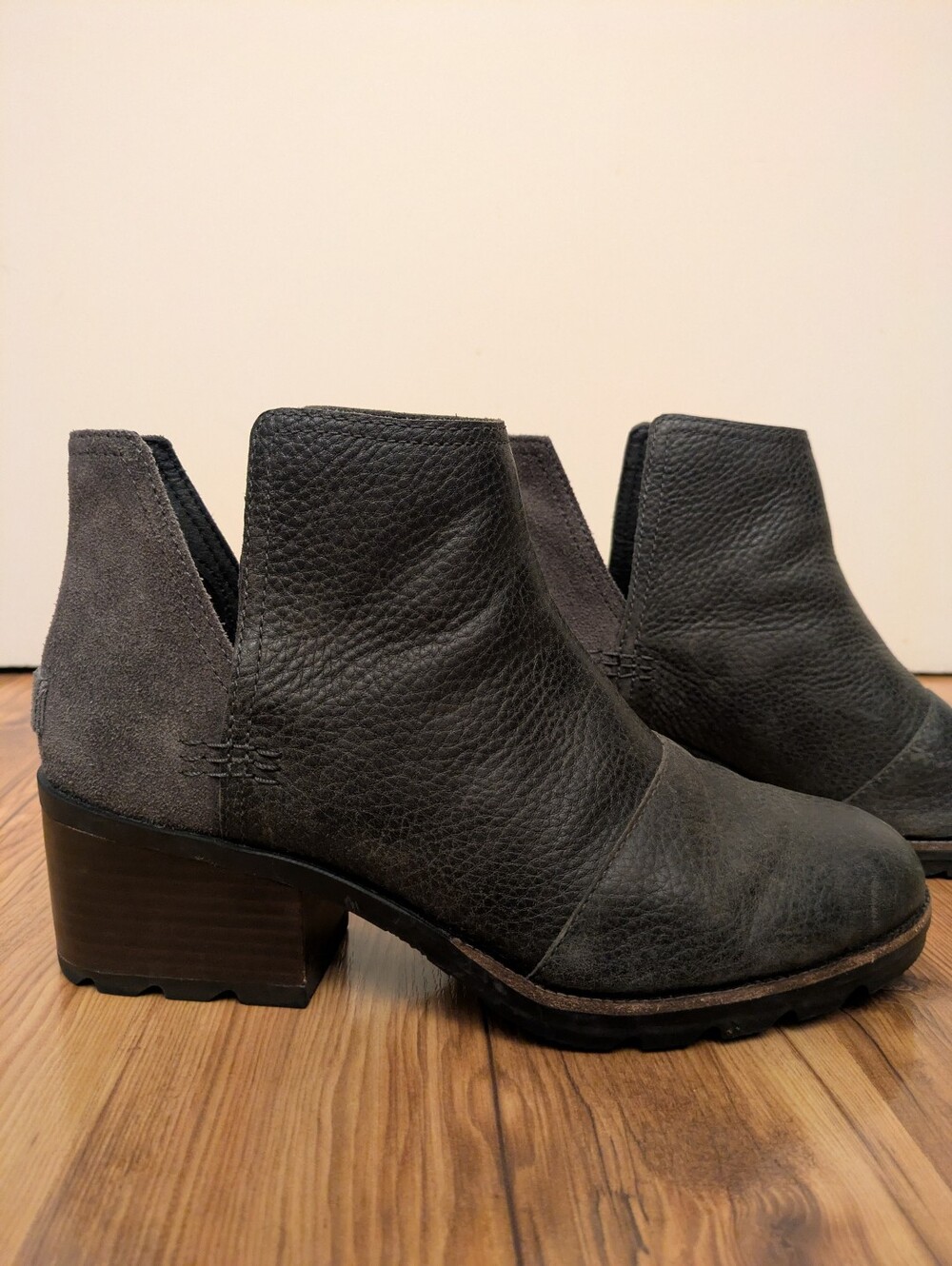 Sorel Black Ankle Booties with Low Stacked Heel